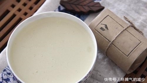 发育|早餐,每天给孩子喝它,促进大脑发育,增强记忆力,比喝牛奶还好