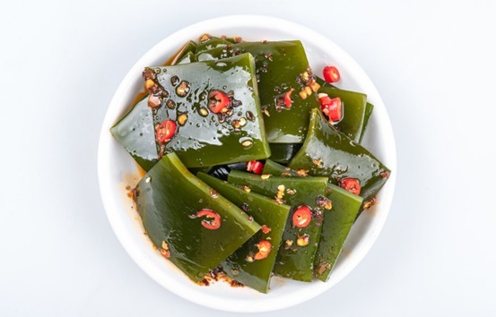 甲状腺|每天一杯牛奶，35岁高管查出甲状腺癌，医生：这2物胜过“砒霜”