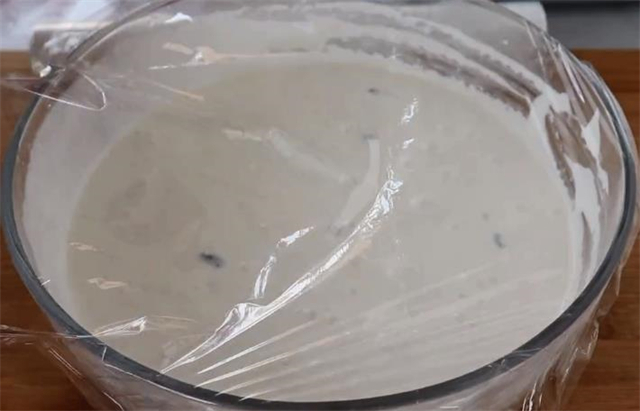 发糕不用出去买,配方教你在家就能做,口感软糯香甜,做法超简单