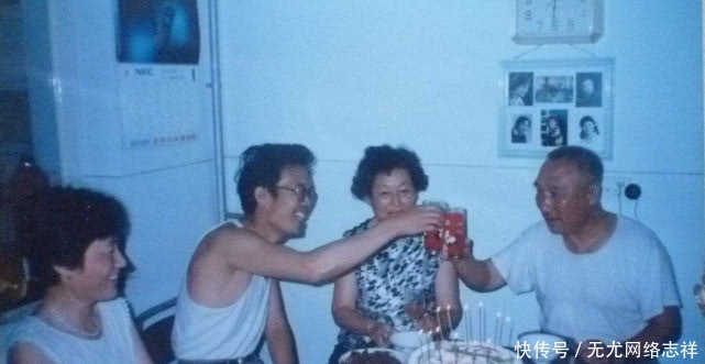 照片|70-00年代的饭菜,6张照片表达的很完美,满满的回忆!