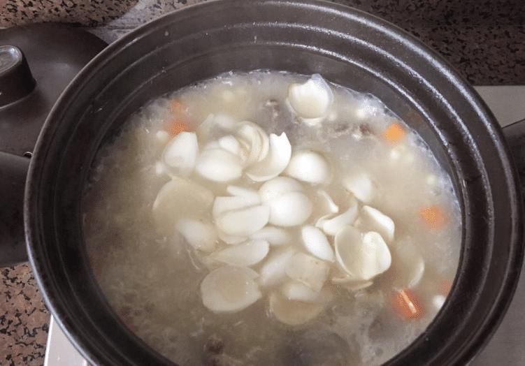 冬季，这碱性食物多吃，清肠刮油，口臭消失了，肠道通畅了