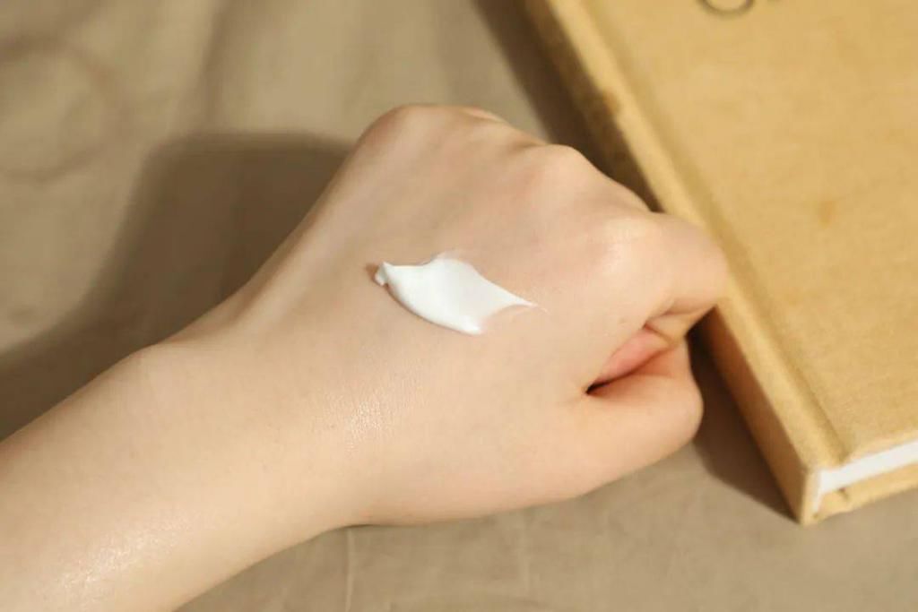 爆！50块钱的卸妆产品居然比500的好用？