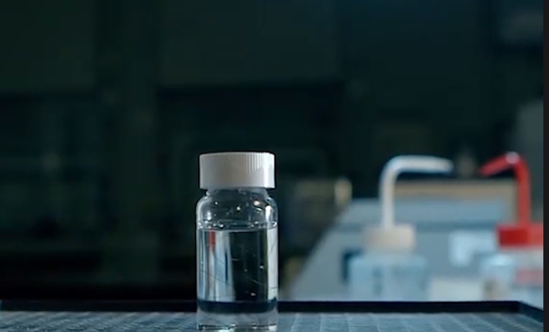 木乃伊@1999年,考古队登6700米山顶,发现冰冻500年少女,面貌完好仿佛睡着