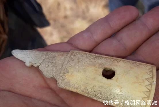 中亚|中亚出土古墓,考古学家感叹:这才是爱情,他们拥抱4000年