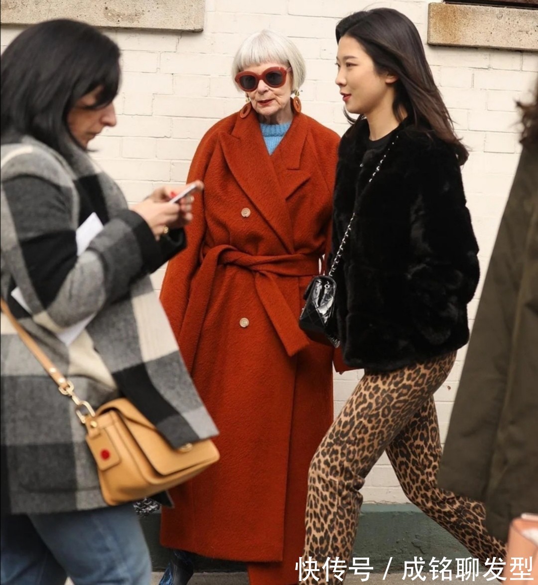 女士 这些中老年人真会穿,时尚精致又有高级范,轻松穿出优雅年轻感