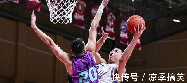 尴尬|山东10分不敌四川三连败!陶汉林24+11难救主 辽宁前锋尴尬怒砍0分
