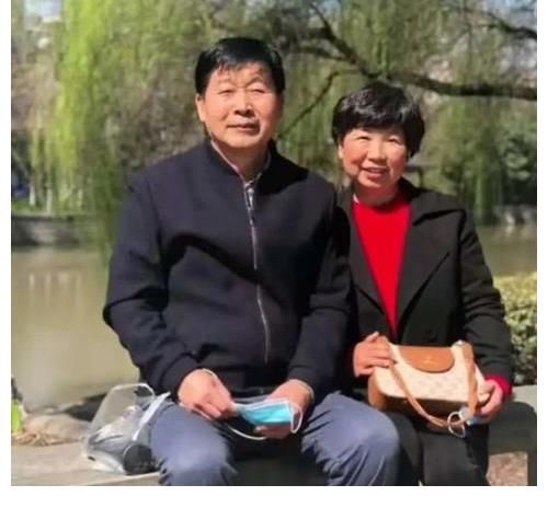 郭威|看看郭威小时候的照片，是个乐天派，长大后却成为了内向的大男孩