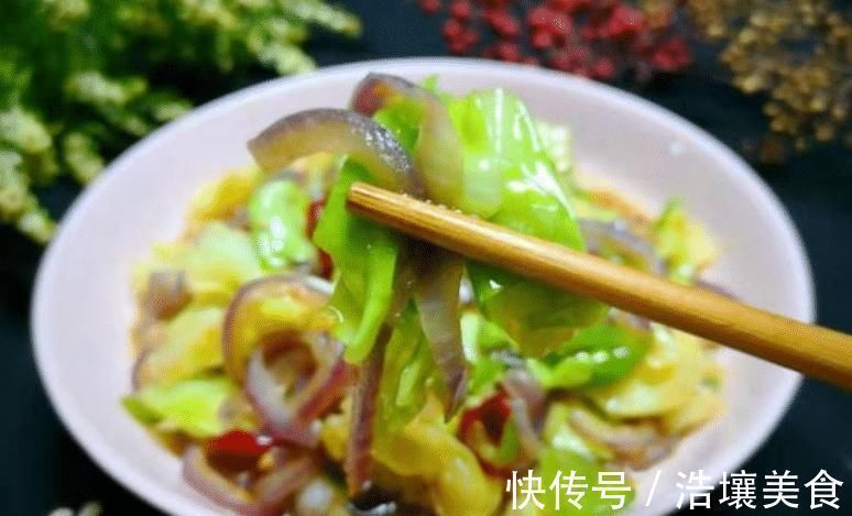 心菜|洋葱和它是绝配，堪称“天然血管清洁工”，软化血管，早食早受益