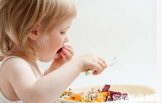 小佩|缺锌不仅仅是影响吃饭,缺锌的其他常见症状,家长不要疏忽了