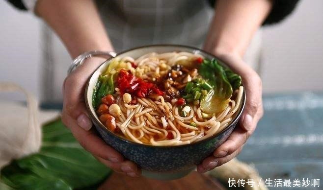 美食|5座城市5碗面,都是家喻户晓的美食,你都吃过吗没吃过就可惜了