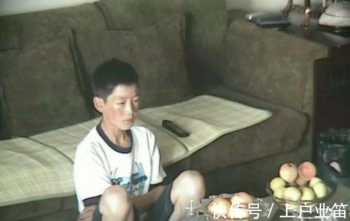 《变形记》最清醒的农村娃，赢了“富人游戏”，考国防生当上排长