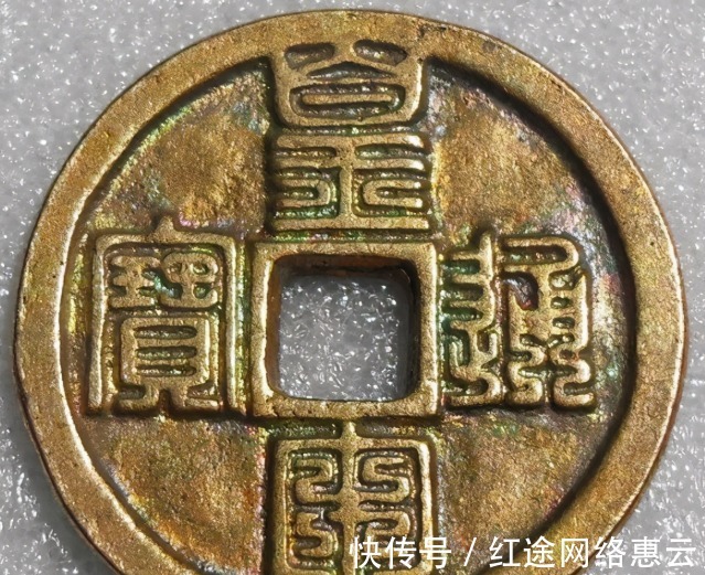 林冲|林冲买刀用一千贯,武松打虎获赏一千贯,一千贯相当于现在多少钱