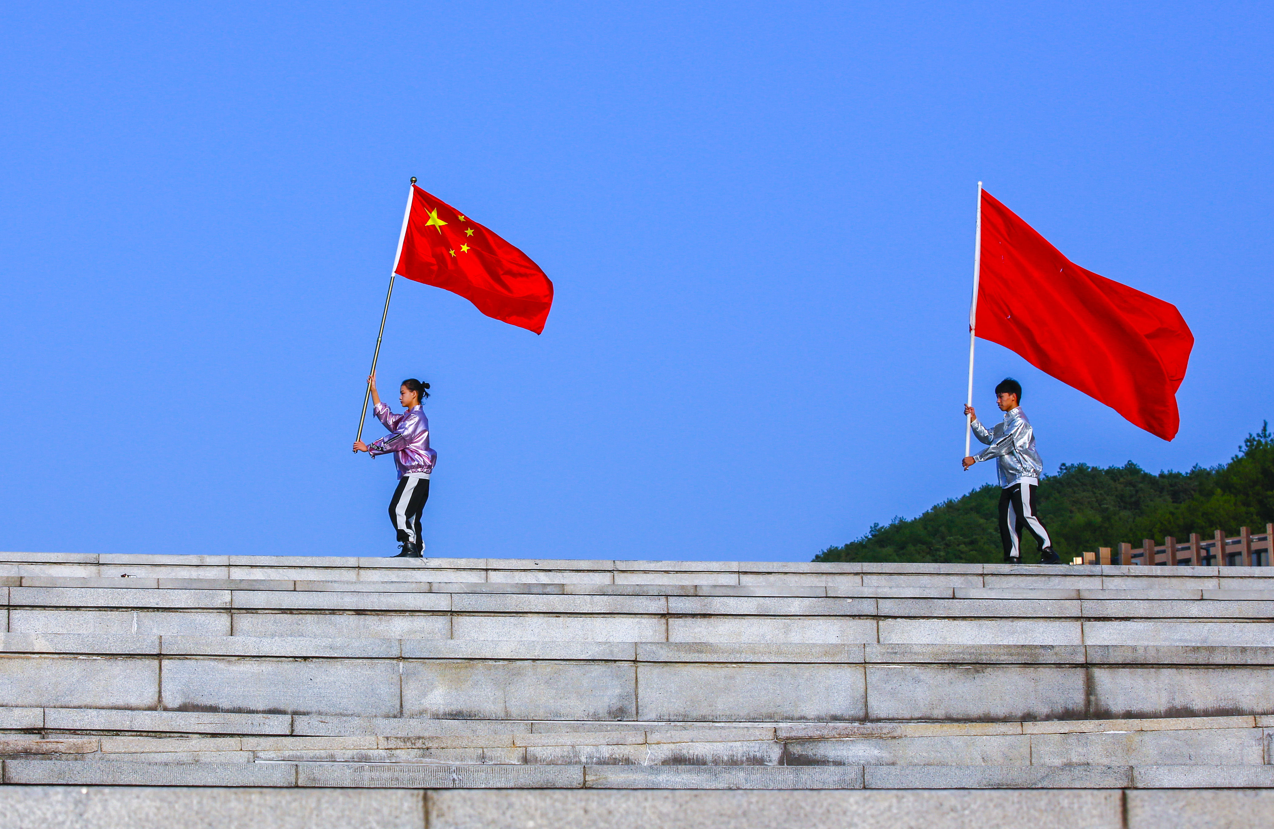 舞龙舞狮！淳安：传统舞龙舞狮庆国庆