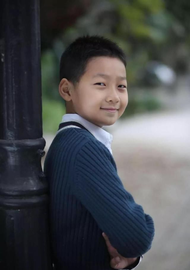 美院教授写《兰亭序》,不如11岁小学生?我看不至于吧