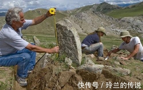 祭祀&13岁少女盘腿而坐,冰冻500年,面容栩栩如生,仿佛在沉睡