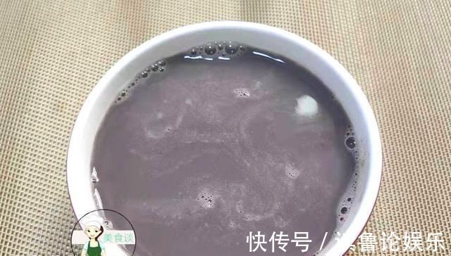豆浆|白头发最怕这黑色食材,一碗成本几块钱,常喝气色好,白发变少了