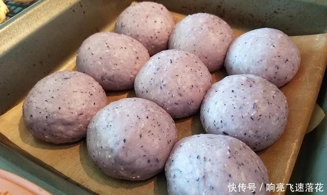 家里|孩子想吃面包,不出去买,他们可以在家里做,美味无添加,更健康