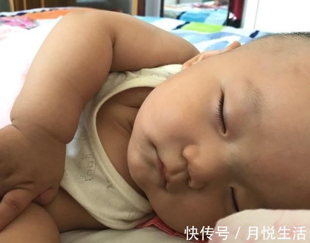 营养不良|宝宝智商高,出生后会有这4个特征,能占一个,妈妈偷着乐吧