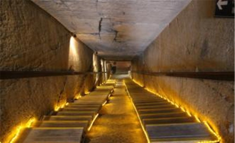 军队|东汉末年,曹操派人挖了谁的墓,竟养活了军队3年?