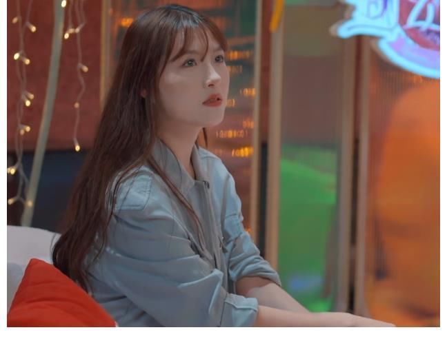 景甜新綜藝首播太尷尬!區(qū)別對(duì)待素人嘉賓,女網(wǎng)紅被改造后不滿意