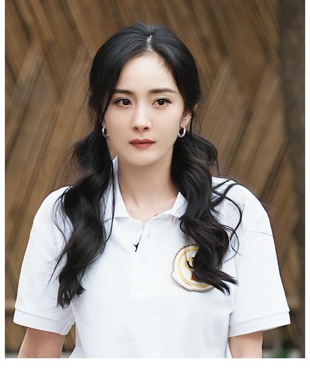 造型|鹅厂新综艺路透,杨幂绑双马尾亮相,光看嘉宾颜值就期待满满