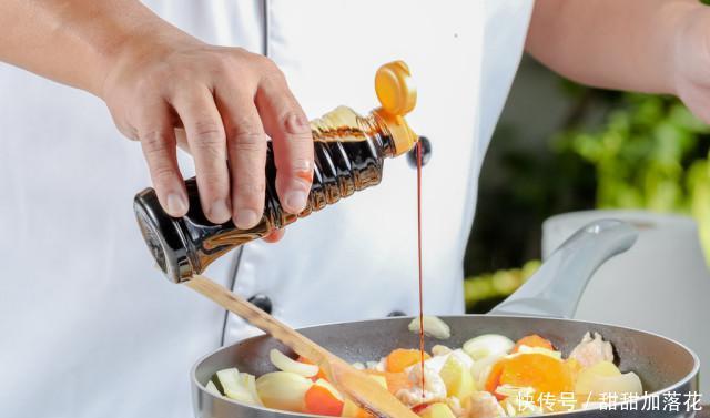 有何|常用的老抽、生抽、豉油、味极鲜,到底有何区别知道后别用错了