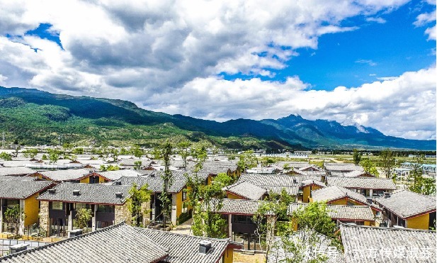 美好的愿景给予丽江的春天,融化掉你心中累积的皑皑白雪