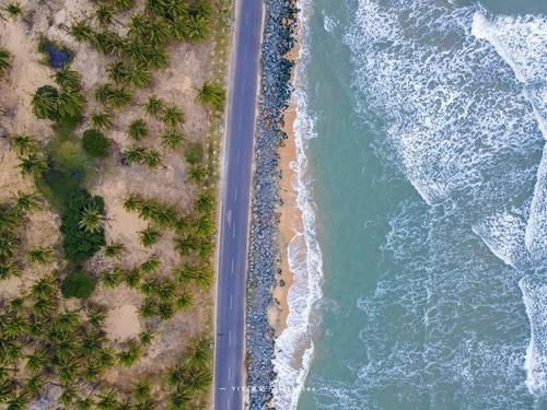 海南最美海滨公路，冲浪者的天堂，媲美马尔代夫的度假胜地