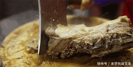 泰国|【全球FUN享】色达的昼与夜，转山转水转佛塔