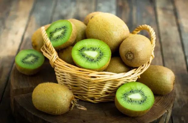 升血糖|糖尿病人“吃西瓜”,到底是升血糖还是降血糖今天就告诉你答案