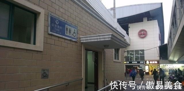 准妈妈|孕期上厕所时,准妈妈记住“三不要”,胎儿在肚子里会很舒服