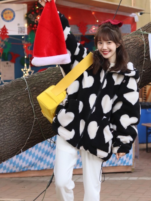 印花|断崖式降温来了!跪求你穿这件“印花外套”,洋气炸了!