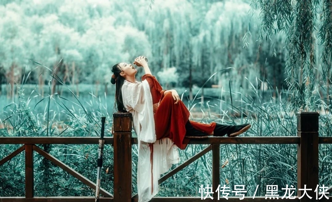 贾宝玉$晏几道最经典的10首宋词,柔情似水,那么美,那么伤