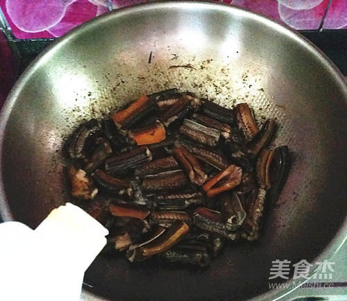  安然|它是“天然安眠药”，晚餐吃一点，养血安神，安然入睡到天亮！