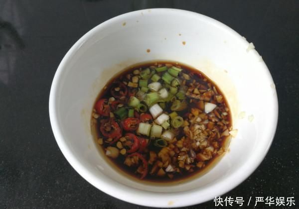 小葱|继猪蹄后,中国又一下酒菜席卷国外,网友看着很脏,吃着贼香