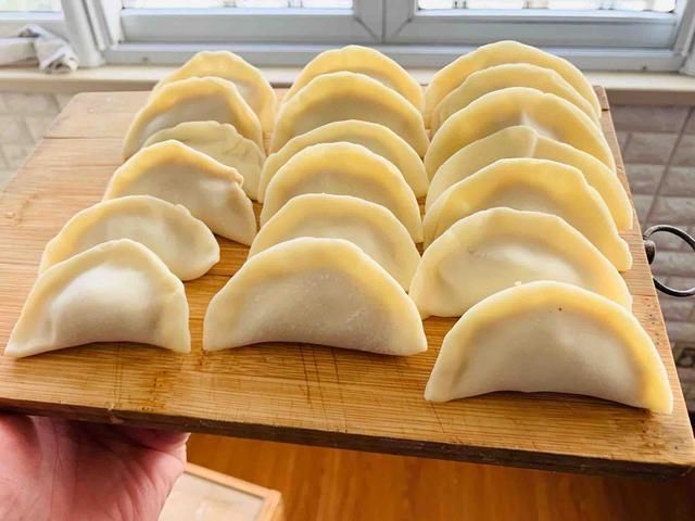 拌饺子馅最忌放“它”,10人有9人放错,难怪饺子不鲜还不好吃