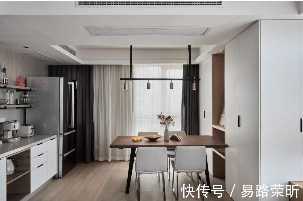 柜体|89㎡ 黑白灰的现代感加上原木的温暖，不知道这样的设计你喜欢吗？