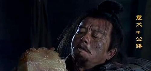 关羽|关羽一生斩杀18员大将,一向坦坦荡荡,为何只在杀他时愧疚?