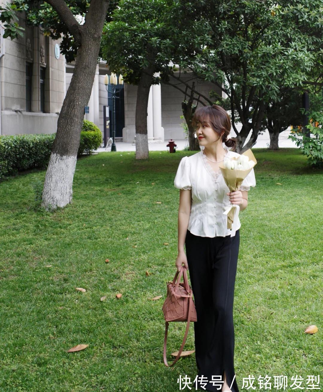 微胖|微胖女生的夏日穿搭,色彩搭配与风格是重点,穿对款式显瘦又减龄