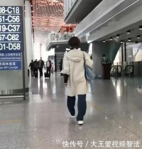 徐俐接到汪涵橄榄枝,退休刚刚58天就喜提湖南卫视《天天向上》