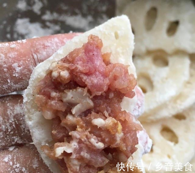 香煎藕盒,莲藕这样做,全家都爱吃!