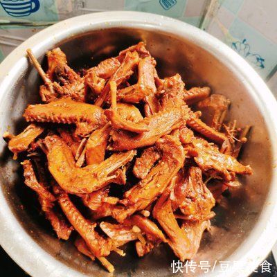 拌饭|下饭神器卤味一锅出，拌饭还能吃三碗