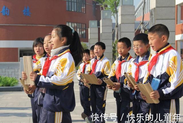 老师|小学生作文《熊出没大结局》火了,学生用文字感动老师,感动网友