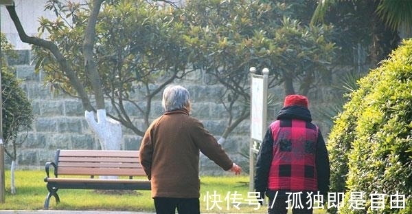 老人|中老人不敢剧烈运动？试试走路，这些问题走着走着或许就没了