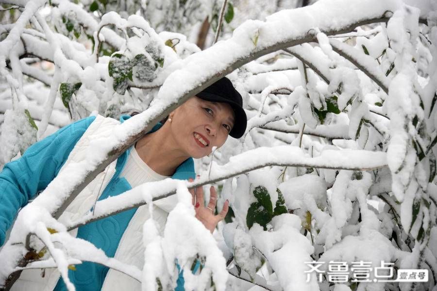 茌平|山东聊城：茌平银装素裹市民嬉雪图