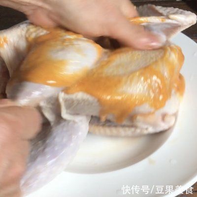 常吃|最常吃的家常菜，还属#夏日开胃餐#特色盐焗鸡最诱人