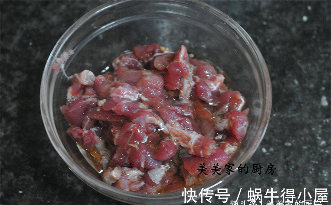 秋意|秋意渐浓,此菜抓紧吃,农村到处是,清润爽脆跟肉是绝配!