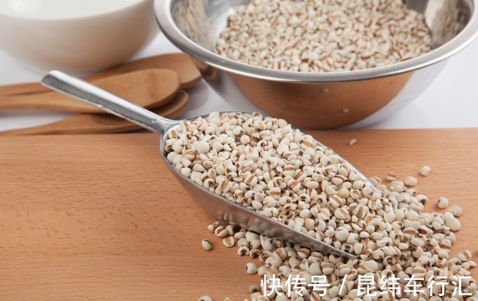 百草养生|脾虚的人经常“悄悄放屁”,多做3件事,脾胃一天天变强壮