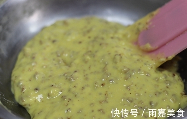 红枣|微波炉如何做蛋糕?教您一招,松软香甜,又快又好吃