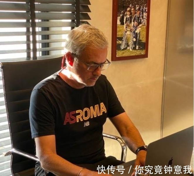 三中卫|又一罗马名宿力挺穆帅!穆帅发推!周末联赛穆帅或用三中卫阵型!
